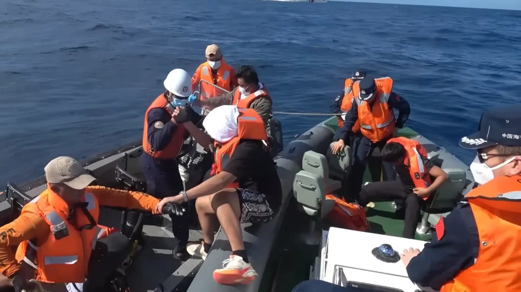 Before ships collide, narratives already have